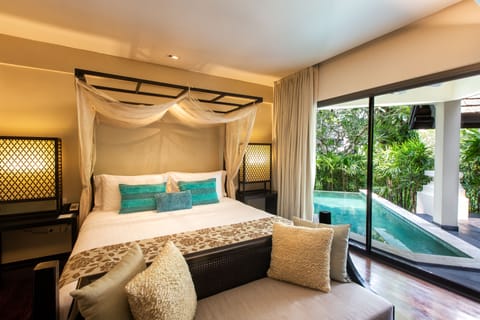 Garden Pool Suite | Egyptian cotton sheets, premium bedding, minibar, in-room safe