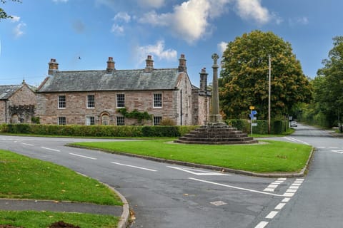 Surroundings [summer] (1-5 km)