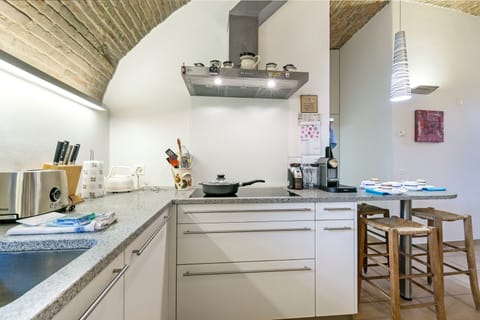 Standard House, 3 Bedrooms, Lakeside (Mica Aurea Morcote) | Private kitchen | Fridge, oven, stovetop, dishwasher