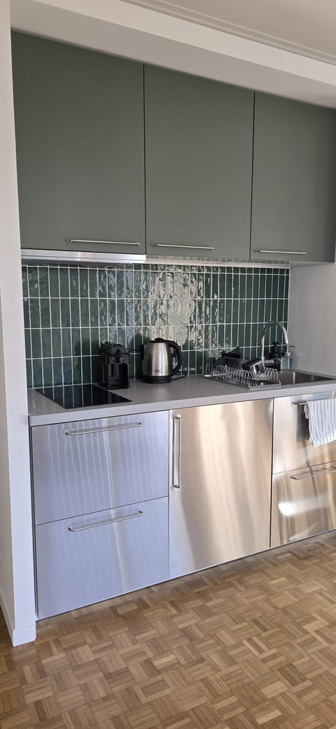 Comfort Apartment, Garden View | Private kitchen