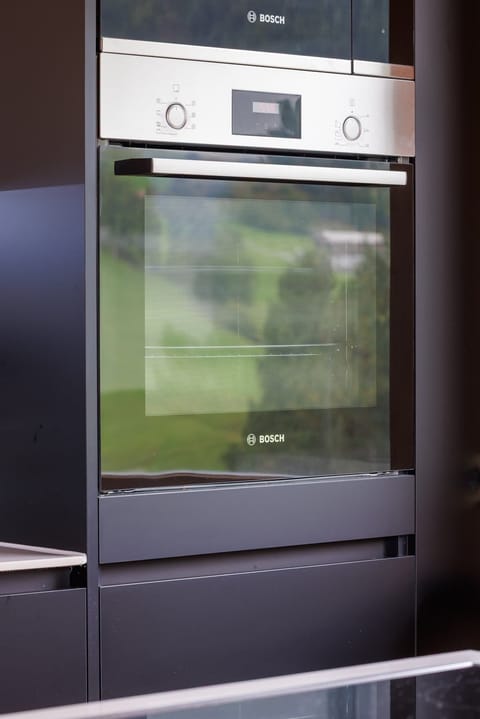High end oven
