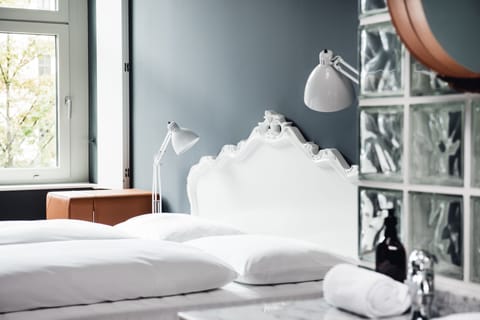 Standard Room | Egyptian cotton sheets, premium bedding, down comforters, pillowtop beds