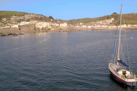 Immediate Surroundings [summer] (&lt;1 km)