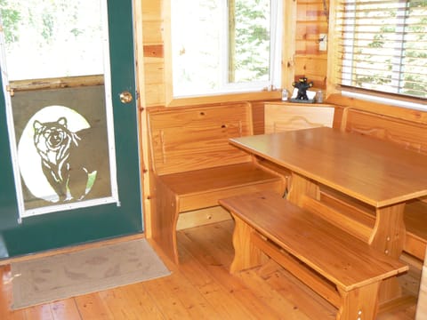 Cabin, Multiple Beds (Little Bear) | In-room dining