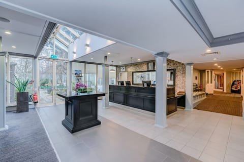 Entrance / Reception