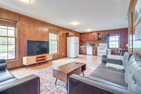 Apartment (1 Bedroom) | Interior