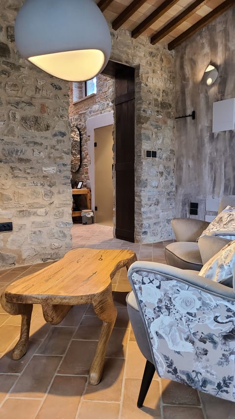 Suite, Vineyard View, Tower | Living area | TV, printers