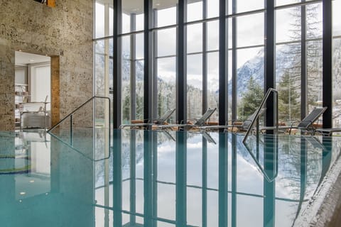 Indoor pool, outdoor pool, sun loungers