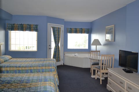 Deluxe Room, 2 Queen Beds | Iron/ironing board, rollaway beds, WiFi, bed sheets