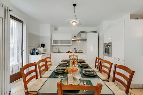 Kitchen and dining area