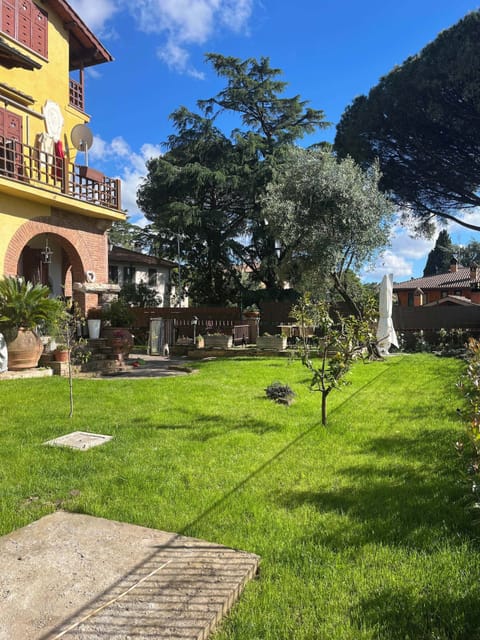 Studio, Garden View | Free WiFi