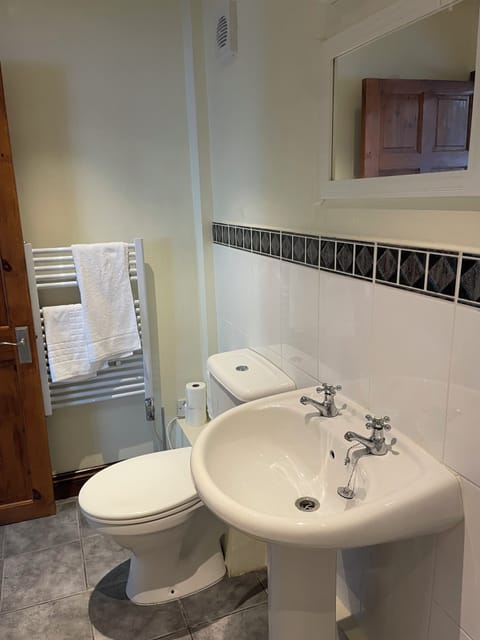 Room 5 at the Huntsman Inn - (Private Double Room at the Inn) | Bathroom | Shower, hair dryer, towels, soap