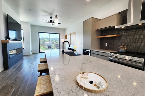 Spacious kitchen