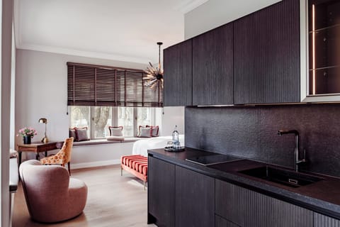 Luxury Suite, Lake View | Egyptian cotton sheets, premium bedding, down comforters, pillowtop beds