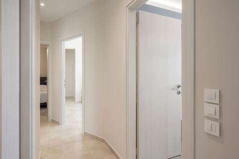 4 bedrooms, soundproofing, iron/ironing board, free WiFi