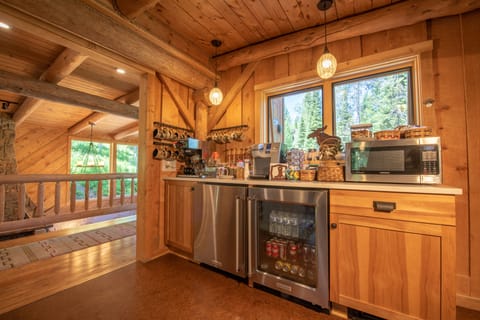 Exclusive Tree House, 5 Bedrooms, Valley View | Coffee service