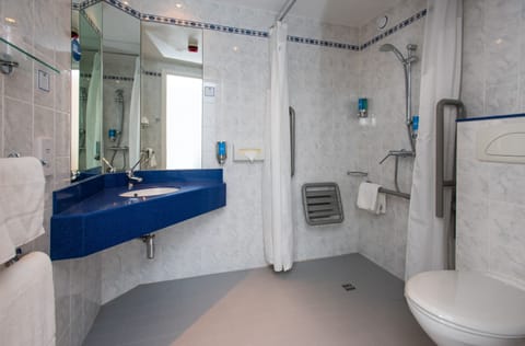 Room, 1 Double Bed, Accessible | Bathroom | Shower, free toiletries, hair dryer, towels