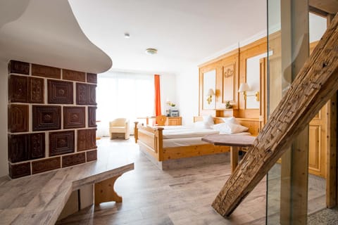 Hypo-allergenic bedding, desk, blackout drapes, soundproofing