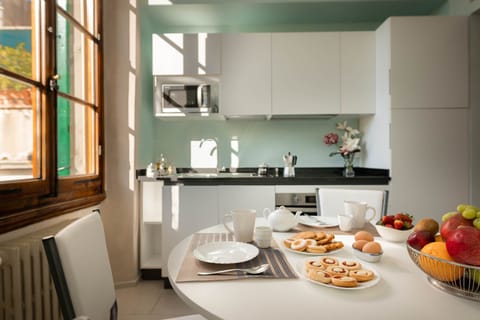 Comfort Apartment | Private kitchen | Fridge, espresso maker, coffee/tea maker, electric kettle