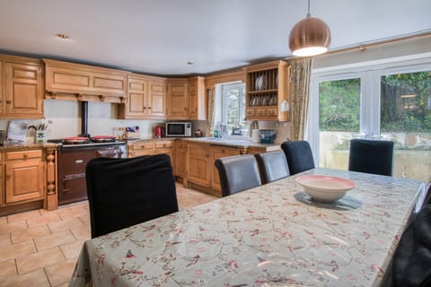 Bullcroft - 6 Bedroom House - Oxwich (7190)