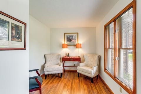 Sitting Room | 1st Floor