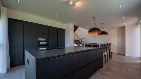 Villa (Watervilla 8) | Private kitchen