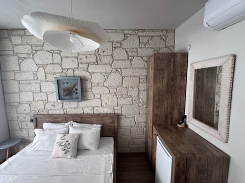 Triple Room, Private Bathroom, Courtyard View | Free WiFi