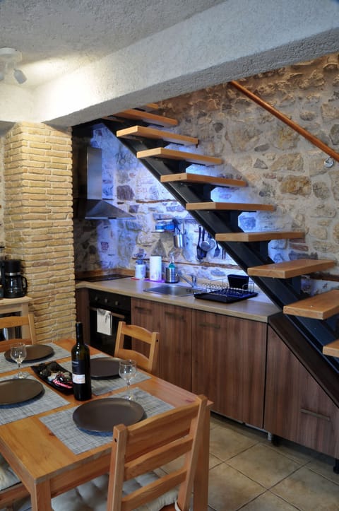 Apartment | 2 bedrooms, Internet