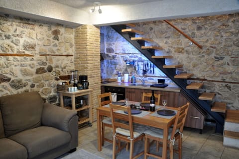 Apartment | 2 bedrooms, Internet