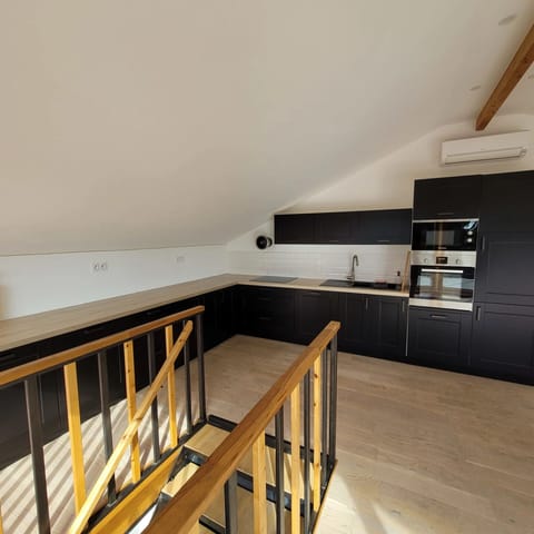 Superior Apartment, Balcony, Sea View | Private kitchen