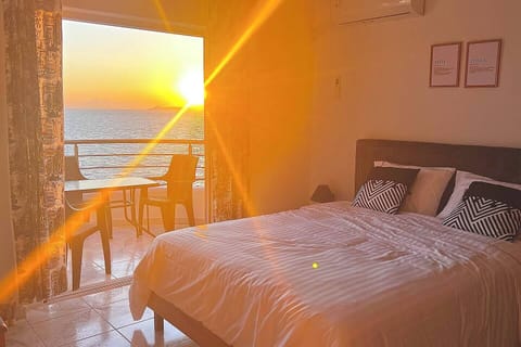 72b8704e-045d-4f20-ac24-581d2aff969c