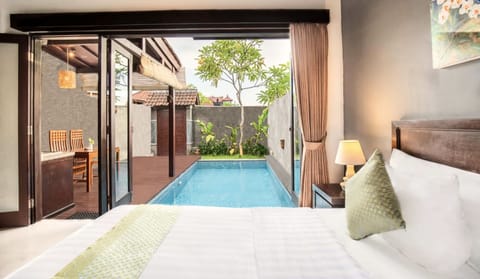 Villa, 1 Bedroom, Private Pool | Minibar, desk, laptop workspace, blackout drapes