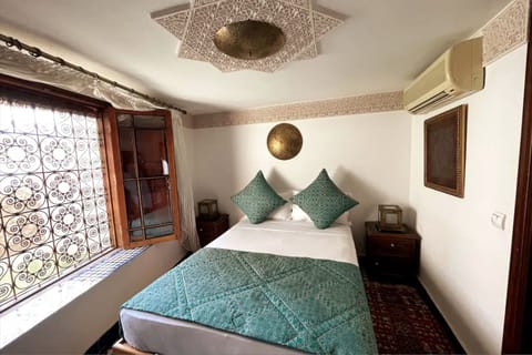 Economy Single Room, 1 Double Bed | Frette Italian sheets, premium bedding, minibar, blackout drapes