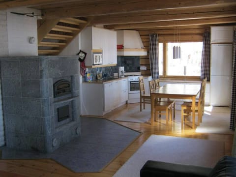 Villa, 1 Bedroom, Balcony | Dining room