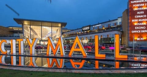 Shopping mall