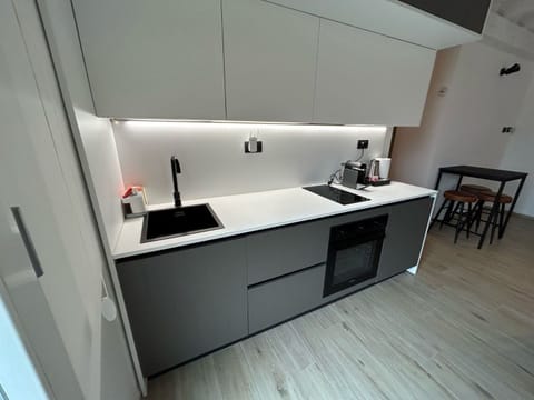 Suite World | Private kitchen