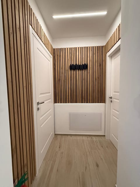 Suite World | Living area | TV