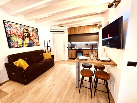 Suite Jacuzzi 1 | Private kitchen