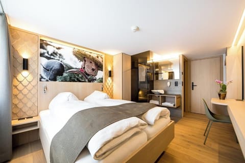 Comfort Double Room, 1 Bedroom | Laptop workspace, free WiFi