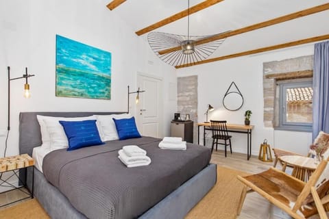 Comfort Double Room, Courtyard View | Laptop workspace, free WiFi