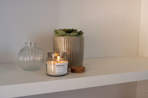 Apartment, Pool View | Premium bedding, down comforters, iron/ironing board, free WiFi