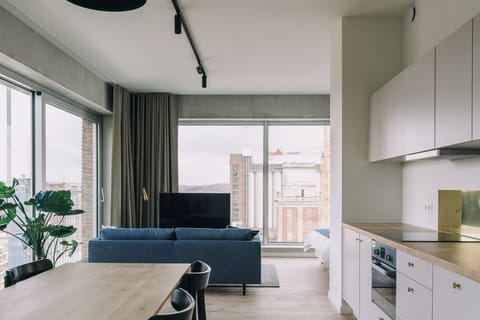 Loft, Balcony, City View | Living area