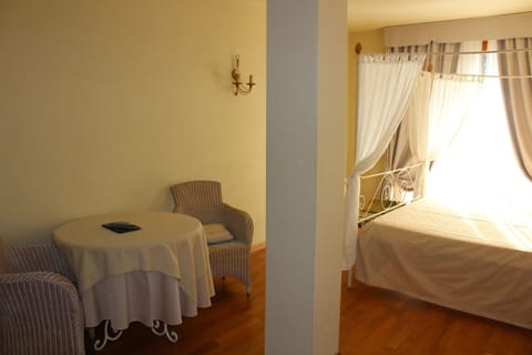 Family Studio Suite, Balcony, Lake View | In-room safe, blackout drapes, free WiFi