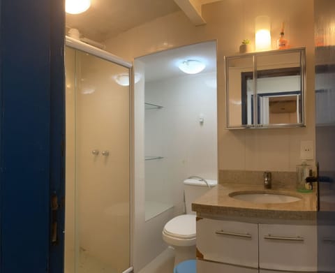 Double Room | Bathroom | Towels, toilet paper