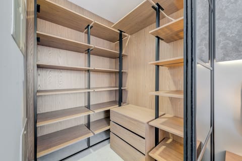 Deluxe Villa | Premium bedding, in-room safe, iron/ironing board, free WiFi