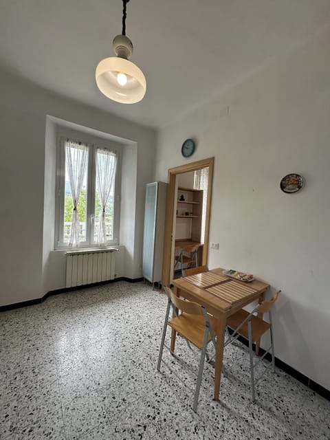 Comfort House, City View | Private kitchen