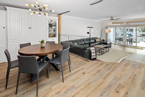 0e4abe84-fc0b-4cbe-a0a6-ed7bc989fecb