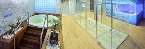 Spa tub, steam room, Turkish bath, body treatments, hydrotherapy