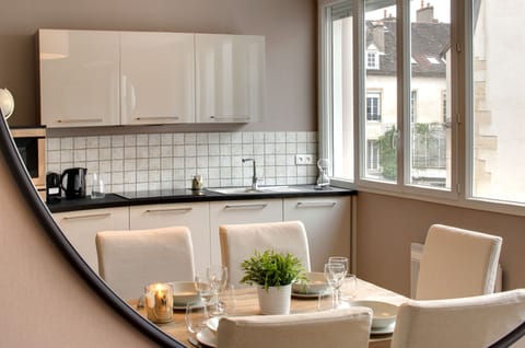 Apartment, 2 Bedrooms (Saint Veran ) | Private kitchen