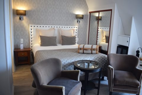 Superior Room | Premium bedding, in-room safe, blackout drapes, iron/ironing board